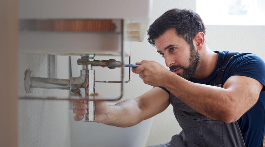 Professional Leak Detection in Midland, IN
